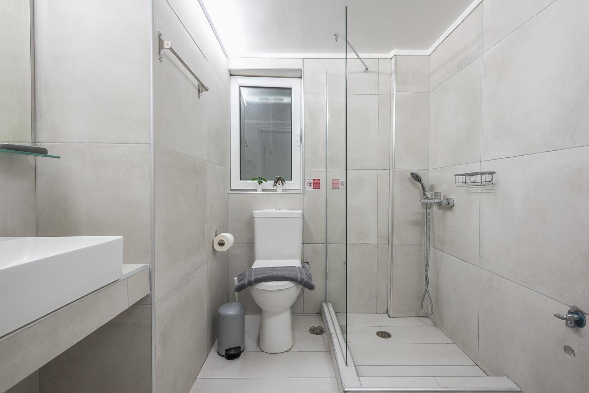 Contemporary Apartment 200M From Acropolis 100Mbps Netflix Atina Dış mekan fotoğraf